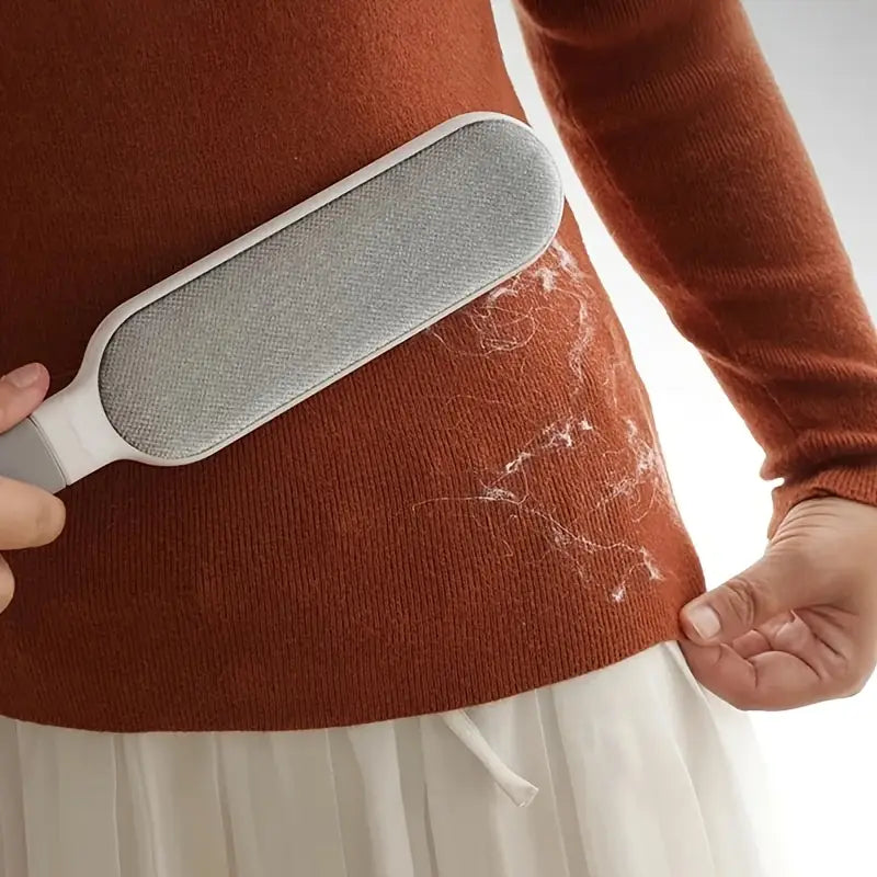 A Reusable Dust Removal Brush, Double-sided Pet Hair Remover